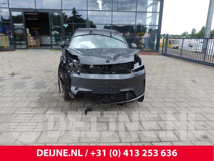Lynk & Co 08 1.5 Core, More Vehículo de desguace (2025, Gris)