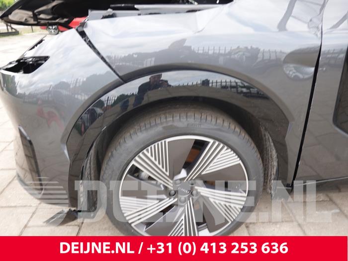 Lynk & Co 08 1.5 Core, More Vehículo de desguace (2025, Gris)