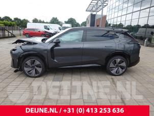 Lynk & Co 08 1.5 Core, More Vehículo de desguace (2025, Gris)