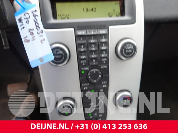 Volvo C70 2.0 D3 20V Vehículo de desguace (2011, Blanco)