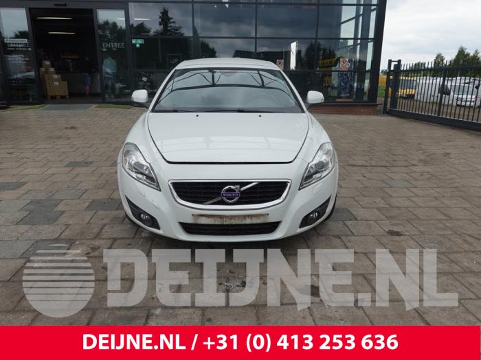 Volvo C70 2.0 D3 20V Vehículo de desguace (2011, Blanco)