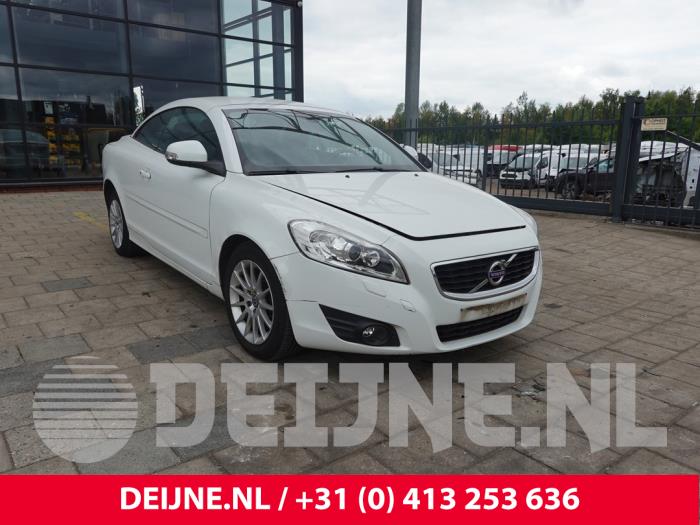 Volvo C70 2.0 D3 20V  (Épave)
