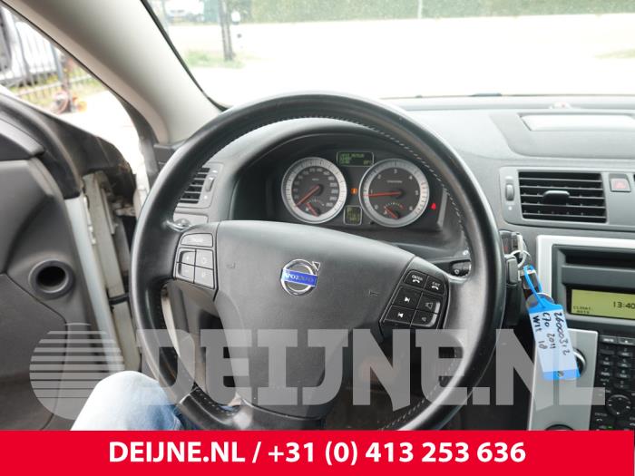 Volvo C70 2.0 D3 20V Vehículo de desguace (2011, Blanco)