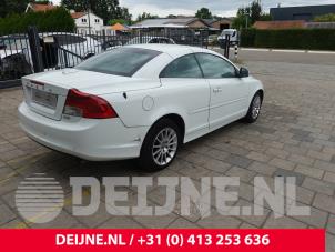 Volvo C70 2.0 D3 20V Vehículo de desguace (2011, Blanco)