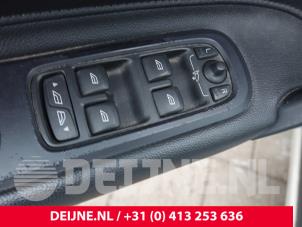 Volvo C70 2.0 D3 20V Vehículo de desguace (2011, Blanco)