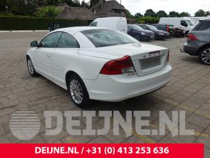 Volvo C70 2.0 D3 20V Vehículo de desguace (2011, Blanco)