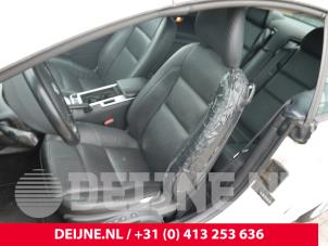 Volvo C70 2.0 D3 20V Vehículo de desguace (2011, Blanco)