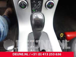 Volvo C70 2.0 D3 20V Vehículo de desguace (2011, Blanco)