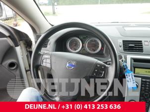 Volvo C70 2.0 D3 20V Vehículo de desguace (2011, Blanco)