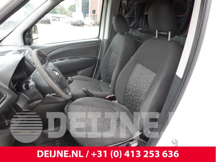 Opel Combo 1.3 CDTI 16V Vehículo de desguace (2017, Blanco)