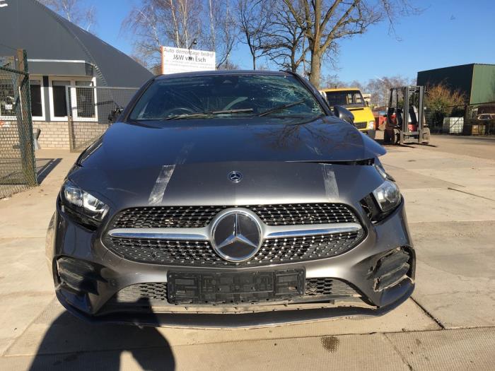 Mercedes A 1.3 A-160 Turbo 16V Salvage vehicle (2020, Metallic 
