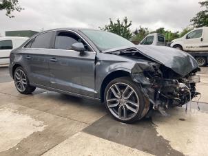 Audi A3 Limousine 2.0 TDI 16V Samochód złomowany (2017, Mysi)