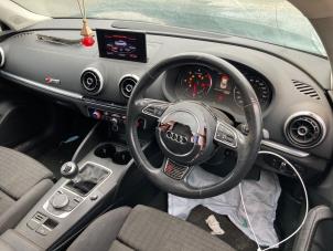 Audi A3 Limousine 2.0 TDI 16V Samochód złomowany (2017, Mysi)