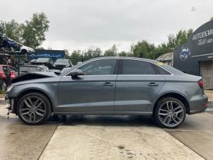 Audi A3 Limousine 2.0 TDI 16V Samochód złomowany (2017, Mysi)