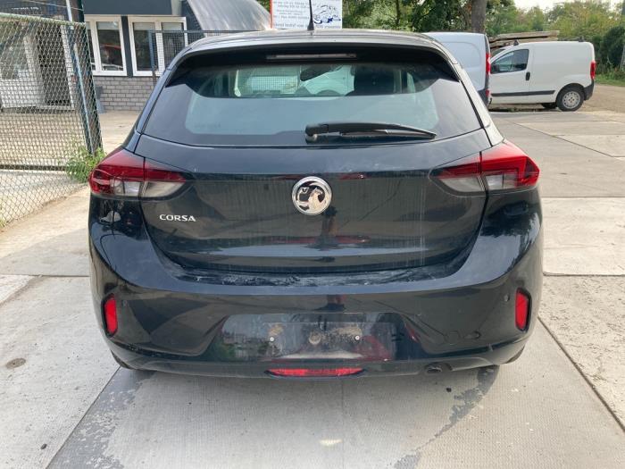 Opel Corsa F 1.2 Turbo 12V 100 Vehículo de desguace (2021, Negro)