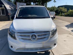 Mercedes Vito 2.2 114 CDI 16V Épave (2017, Blanc)