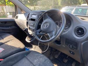 Mercedes Vito 2.2 114 CDI 16V Épave (2017, Blanc)