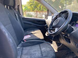 Mercedes Vito 2.2 114 CDI 16V Épave (2017, Blanc)