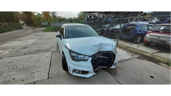 Audi A1 Sportback 1.2 TFSI Vehículo de desguace (2014, Blanco)