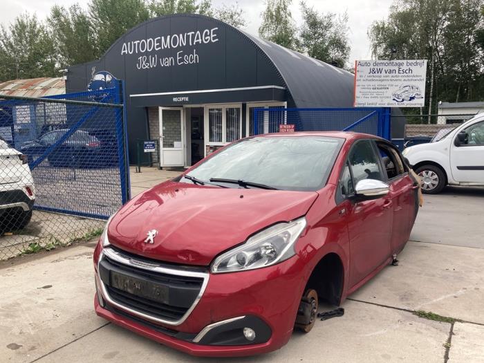 Peugeot 208 I 1.0 Vti 12V PureTech Salvage vehicle 2017