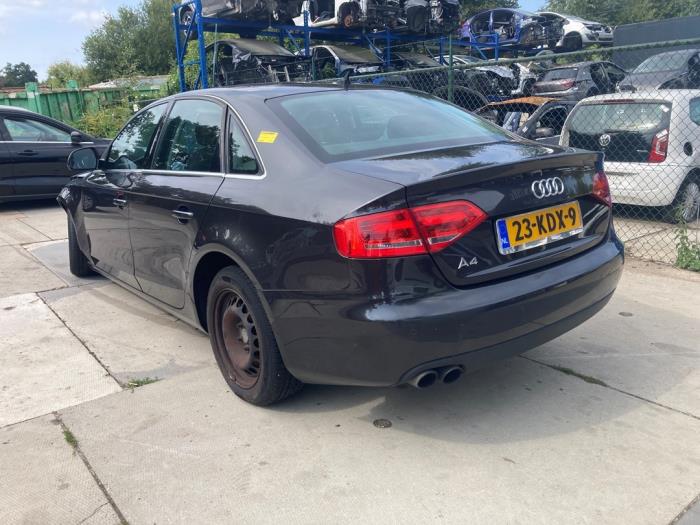 Audi A4 1.8 TFSI 16V Skrotfordon (2007, GRIJS)