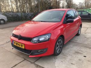 Volkswagen Polo V 1.2 12V Épave (2012, Rouge)
