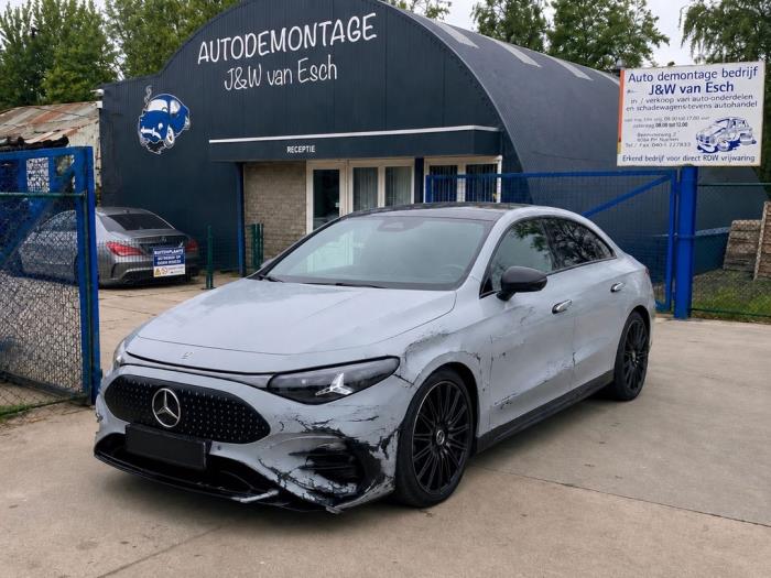 Mercedes CLA 250+ 85.5 kWh  (Rozbiórka)