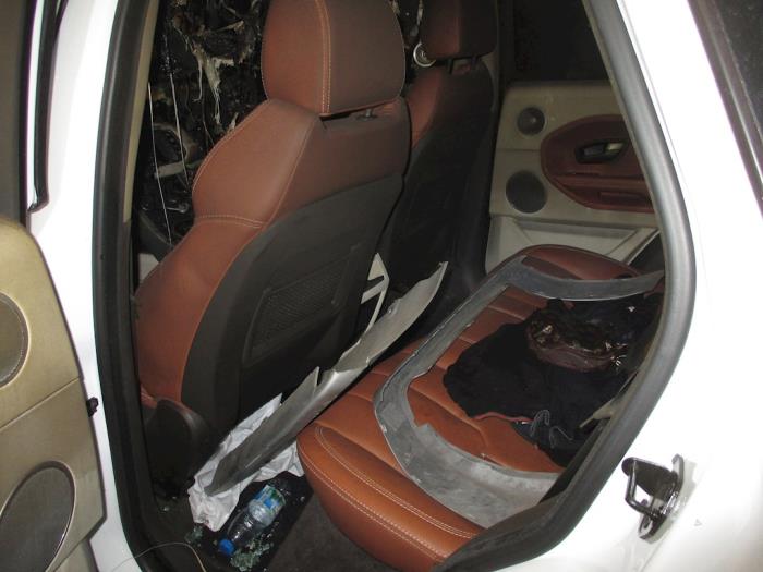 Landrover Range Rover Evoque 2.2 SD4 16V 5-drs. Samochód złomowany (2012, Bialy)