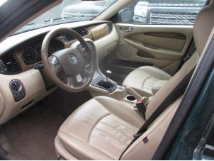 Jaguar X-type 2.0 D 16V Vehículo de desguace (2004, Verde)