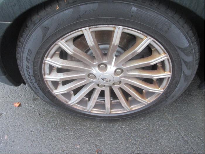 Landrover Range Rover Sport 3.0 S TDV6 Skrotfordon (2011, GALWAY GREEN)