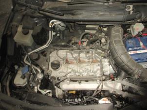 Hyundai i20 1.1 CRDi VGT 12V Épave (2014, Gris foncé)