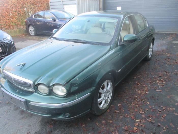 Jaguar X-type 2.2 D 16V Épave (2006, Vert)
