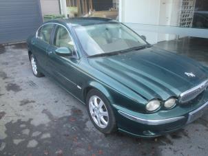 Jaguar X-type 2.2 D 16V Épave (2006, Vert)