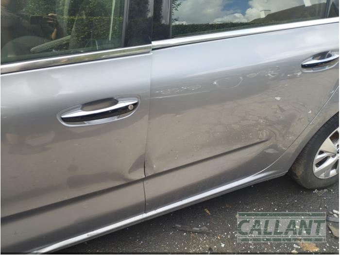 Citroen C4 Picasso 1.2 12V PureTech 130 Épave (2017, Gris, Gris )