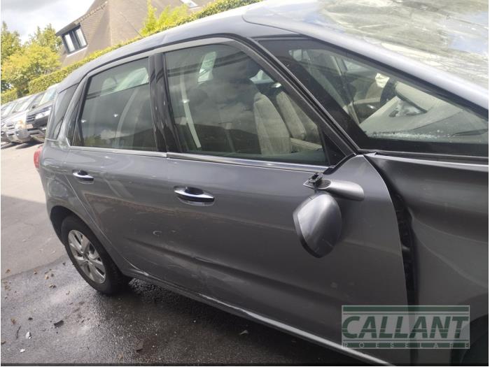 Citroen C4 Picasso 1.2 12V PureTech 130 Épave (2017, Gris, Gris )