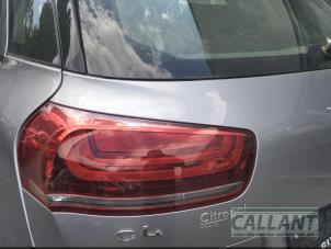 Citroen C4 Picasso 1.2 12V PureTech 130 Épave (2017, Gris, Gris )