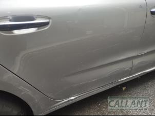 Citroen C4 Picasso 1.2 12V PureTech 130 Épave (2017, Gris, Gris )