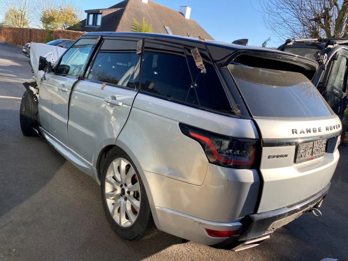 Landrover Range Rover Sport 3.0 D250 MHEV Skrotfordon (2021, HAKUBA SILVER)