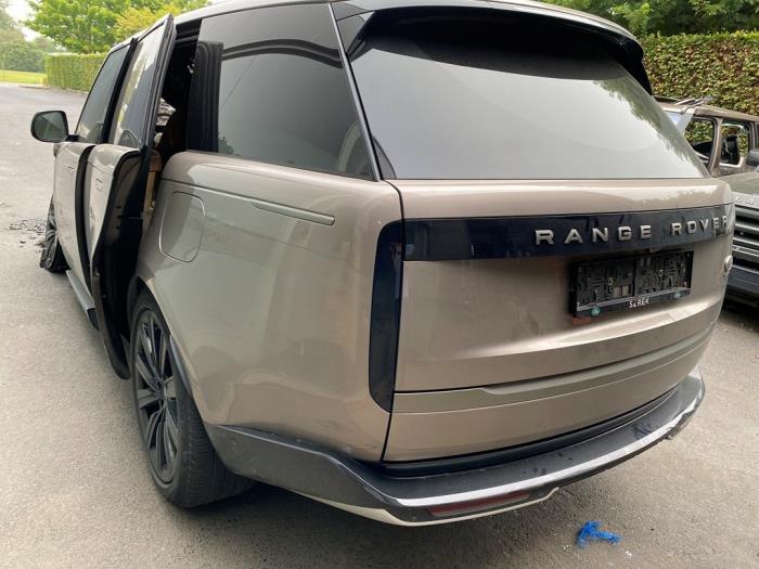 Landrover Range Rover V 3.0 V6 P510e Samochód złomowany (2022, Braz)