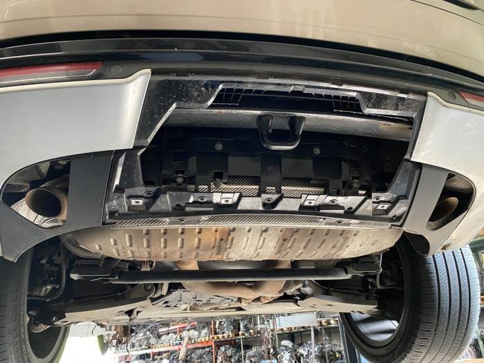 Landrover Range Rover V 3.0 V6 P510e Samochód złomowany (2022, Braz)