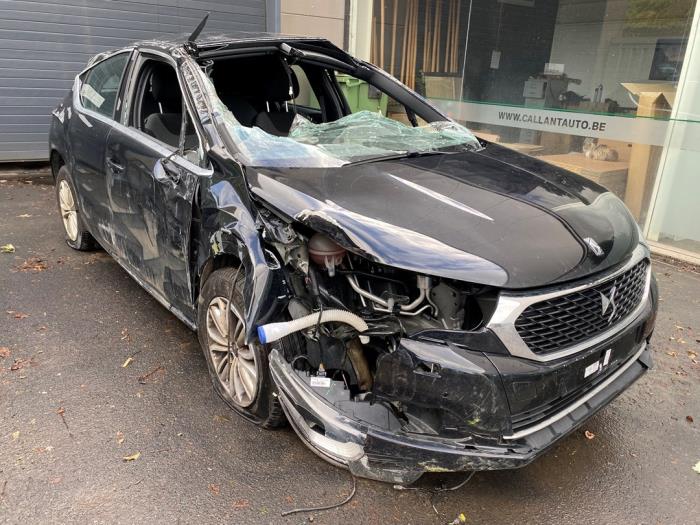 Citroen DS 4/DS 4 Crossback 1.6 BlueHDI 115 Salvage vehicle (2018, Black)