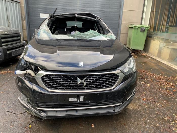 Citroen DS 4/DS 4 Crossback 1.6 BlueHDI 115 Salvage vehicle (2018, Black)