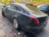 Jaguar XJ 3.0 D V6 24V Épave (2013, Gris)