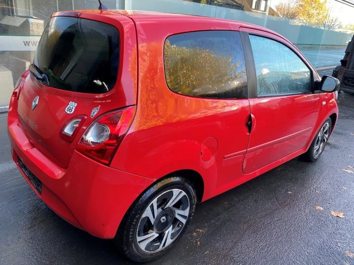 Renault Twingo II 1.5 dCi 90 FAP Skrotfordon (2014, ROOD)