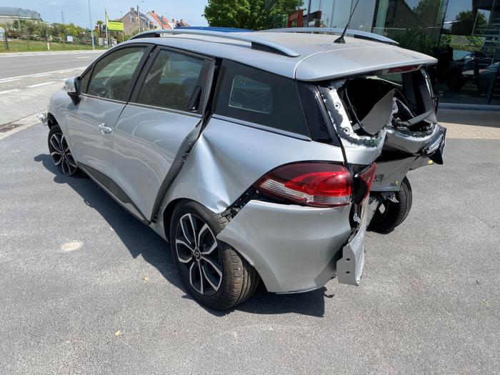 Renault Clio IV Estate/Grandtour 0.9 Energy TCE 90 12V Vehículo de desguace (2020, Metálico, Plateado)