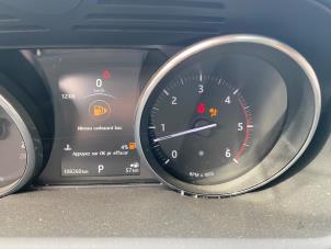 Landrover Range Rover Sport 3.0 SDV6 Vehículo de desguace (2016, Metálico, Negro)