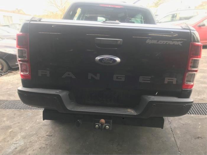 Ford Ranger 3.2 TDCi 20V Schrottauto (2017)