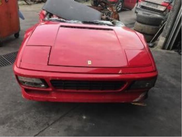 Ferrari 348 ts/GTS 348 ts 32V Samochód złomowany (1992)
