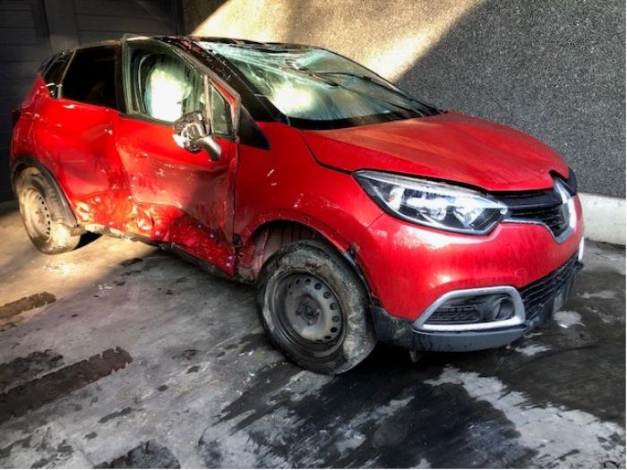 Renault Captur 0.9 Energy TCE 12V Salvage vehicle (2017, Red)