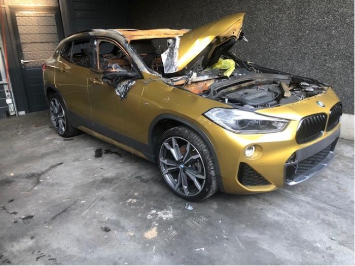 BMW X2 sDrive 18i 1.5 12V TwinPower Turbo Salvage vehicle (2018, Metallic, Gold)